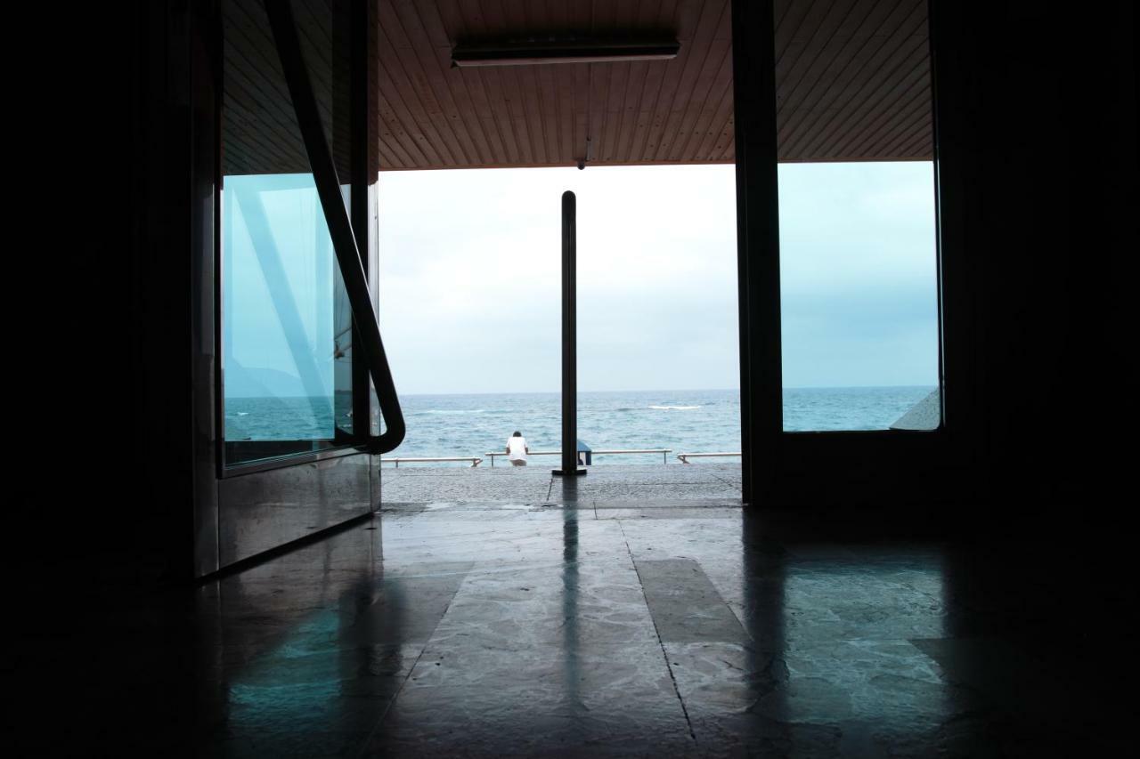 Piso Con Piscina Y Garaje En La Playa De Las Canteras Las Palmas Buitenkant foto
